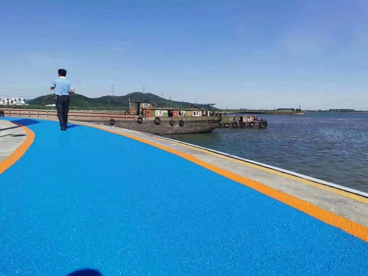 高溫天氣透水混凝土施工，我們不得不注意的事項(xiàng)有哪些呢？
